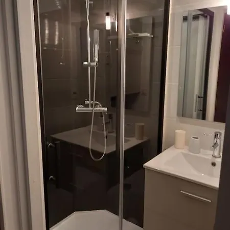 Le Cocoon De Py - Superbe T2 Au Calme Avec Garage * Bagnères-de-Bigorre